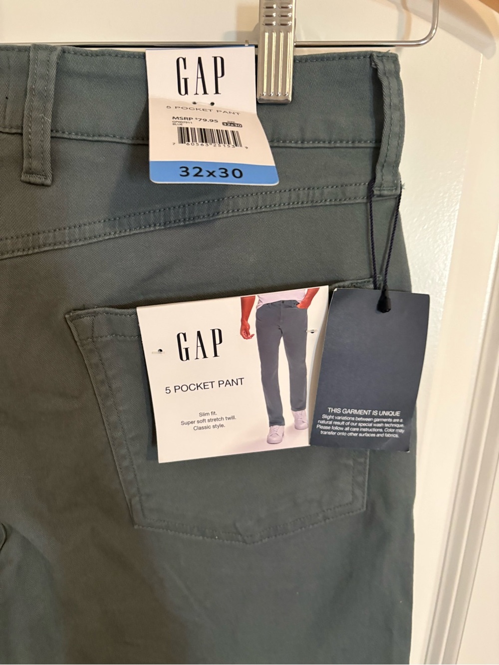 NWT’s GAP Men's Pants in Slate Green - Picture 4 of 5